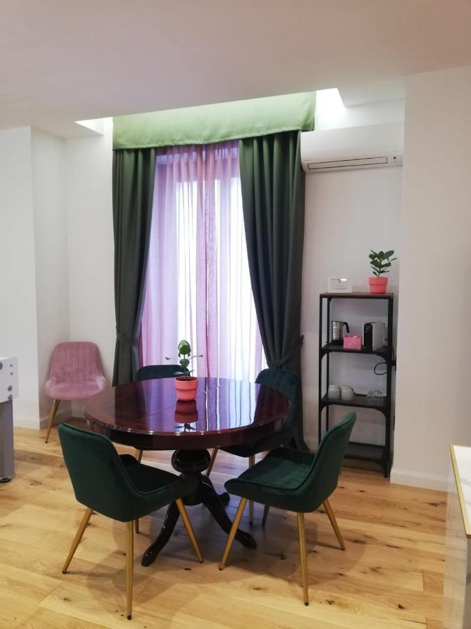 President Plaza Vip Suite Spa By Babylon Stay Napoli Ngoại thất bức ảnh
