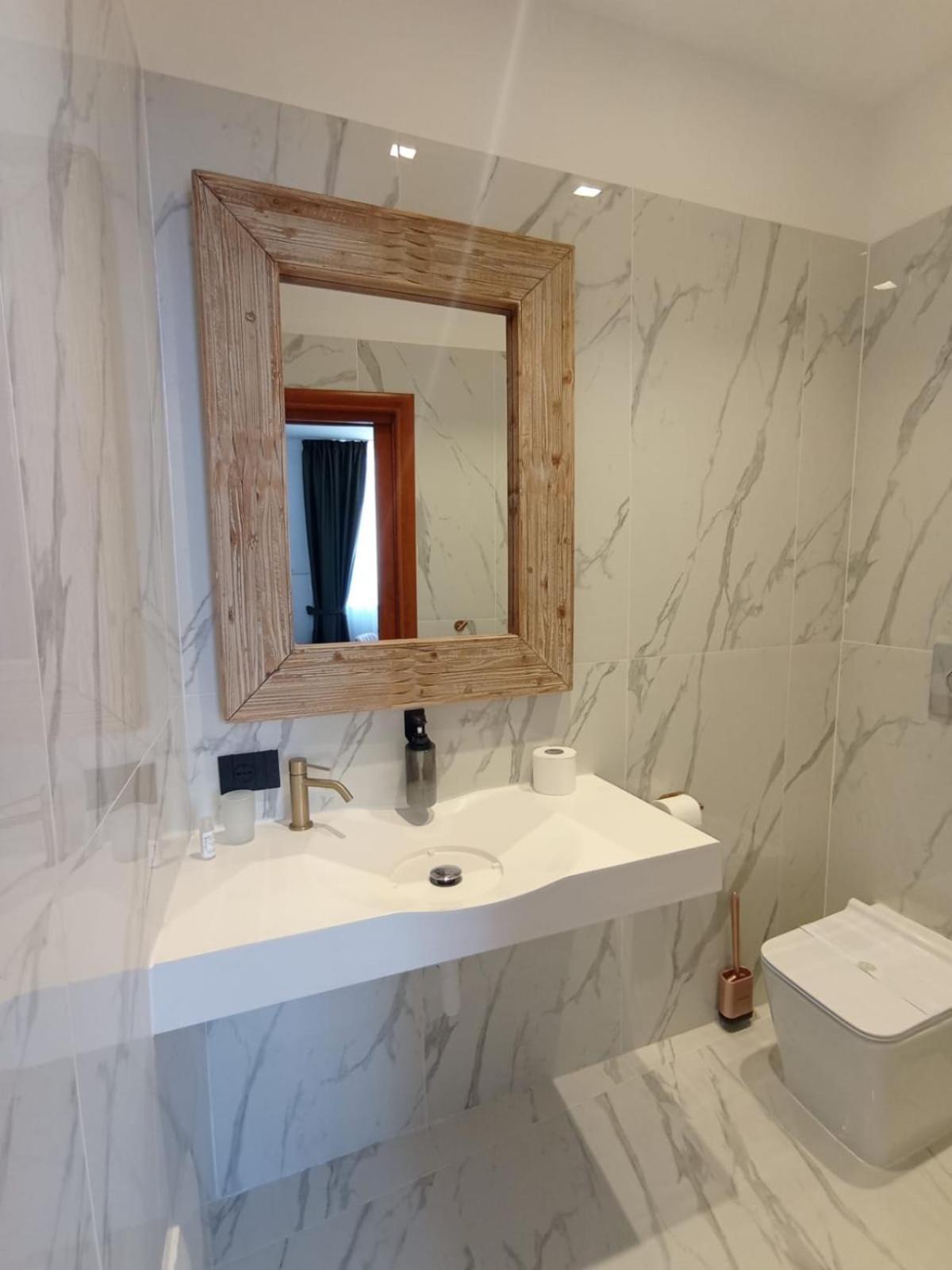 President Plaza Vip Suite Spa By Babylon Stay Napoli Ngoại thất bức ảnh